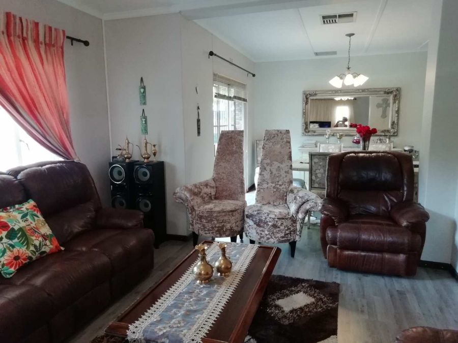 3 Bedroom Property for Sale in Blydeville Northern Cape